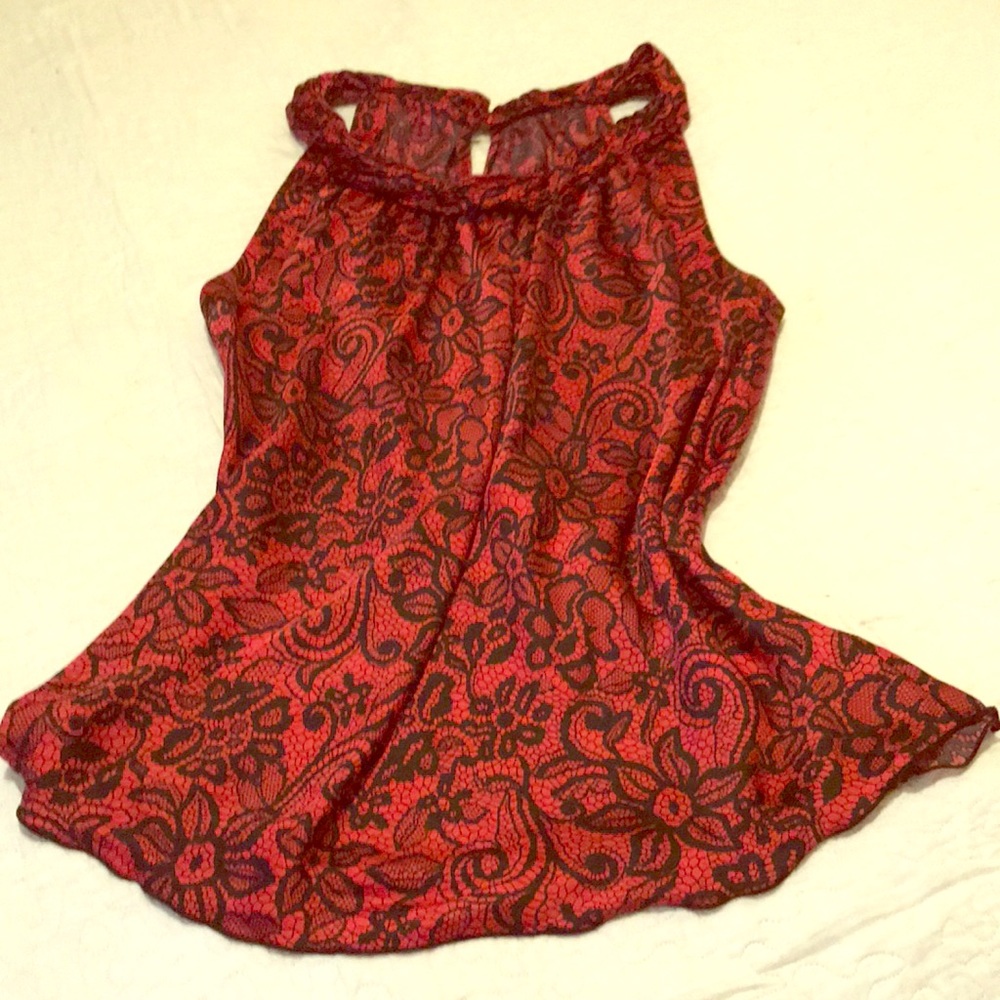 ♥️♣️Silky red & black lace pattern tank♠️♥️